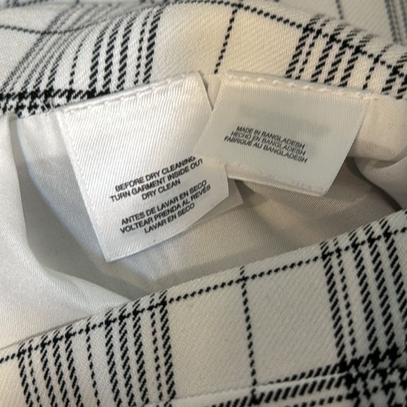 Nine West asymmetric black and white plaid faux wrap skirt Size 8 - Picture 5 of 7